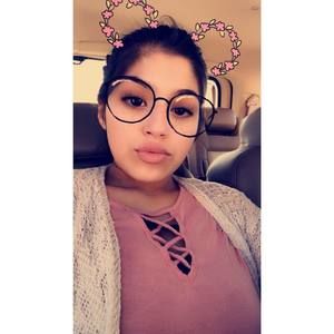 Meet your Posher, Marcela